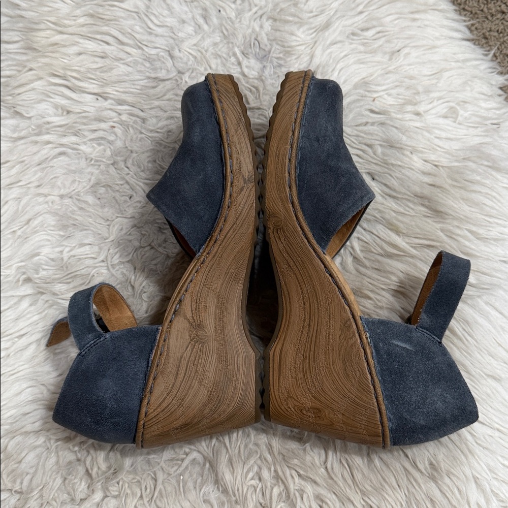 Born Women's Distressed Blue Suede Nellie
Mary Jane Clogs Sandals Sz 10 Festival - Picture 4 of 8
